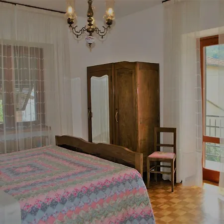 בית נופש Casa Margherita Millesimo